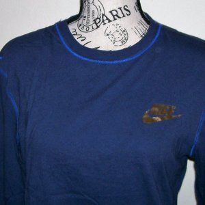 NWOT Nike Long Sleeve Tee